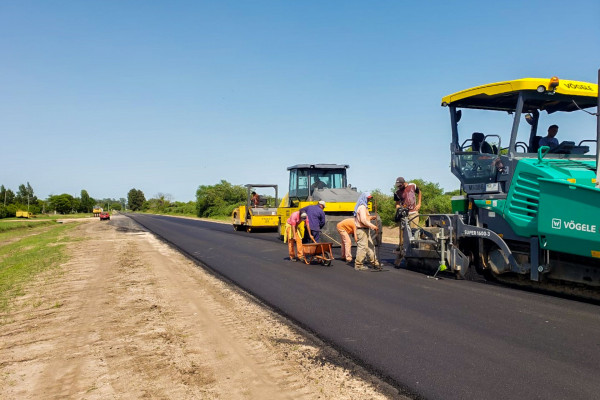 Anunciaron la licitación de obras en más de 222 kilómetros de rutas entrerrianas